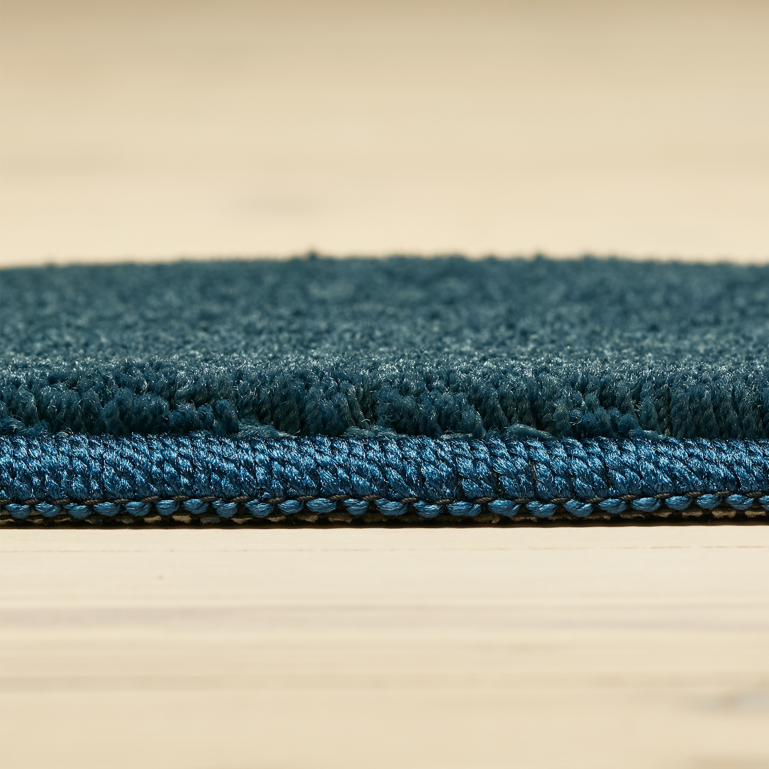 The Classic Rug Vintage Blue